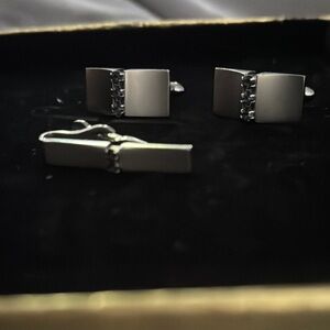 Swank Brushed Silver Tone Triple Blue Stone Cufflinks & Tie Clip Vintage